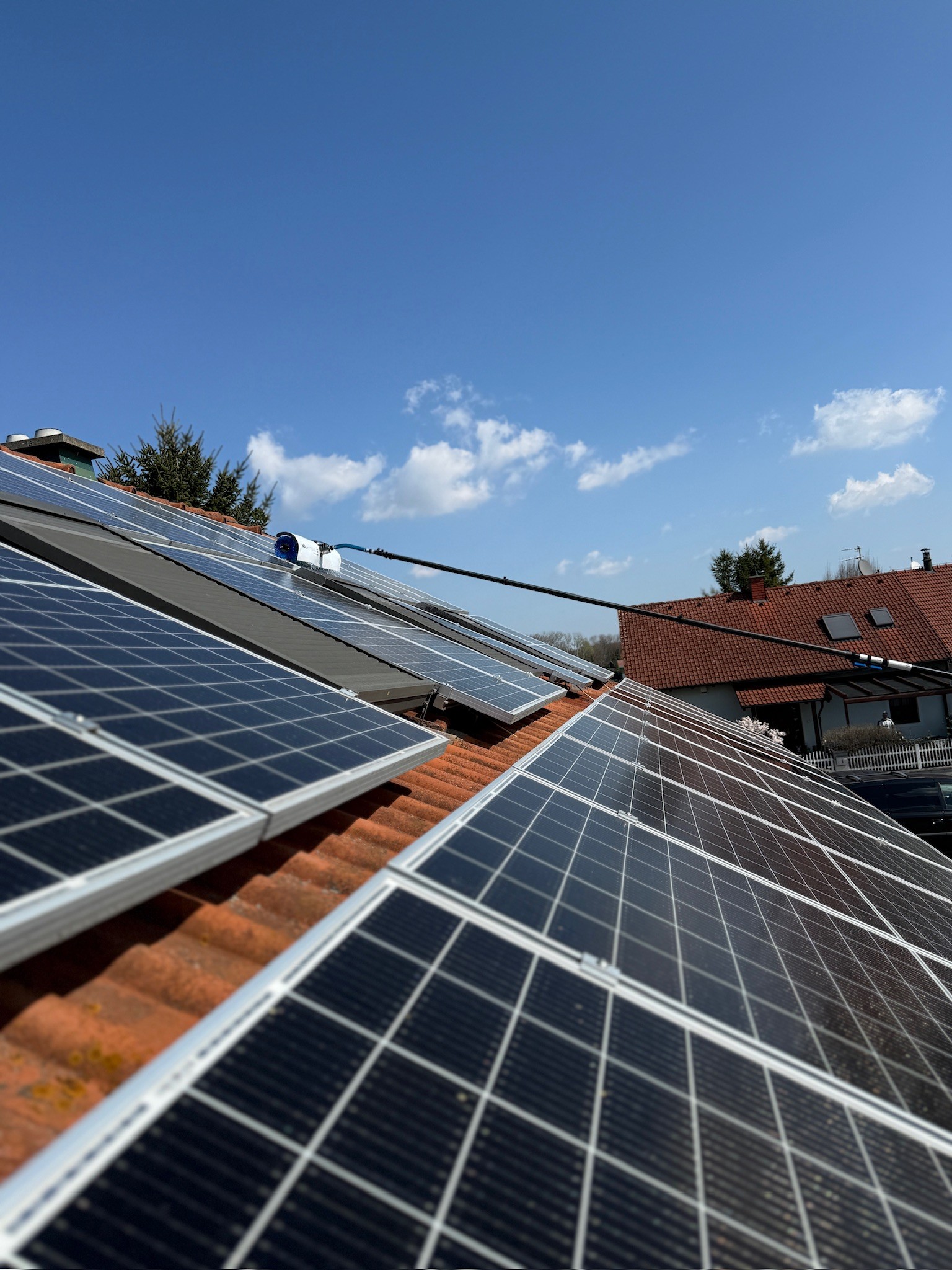 Photovoltaik-Reinigung: Mehr Ertrag durch saubere Module